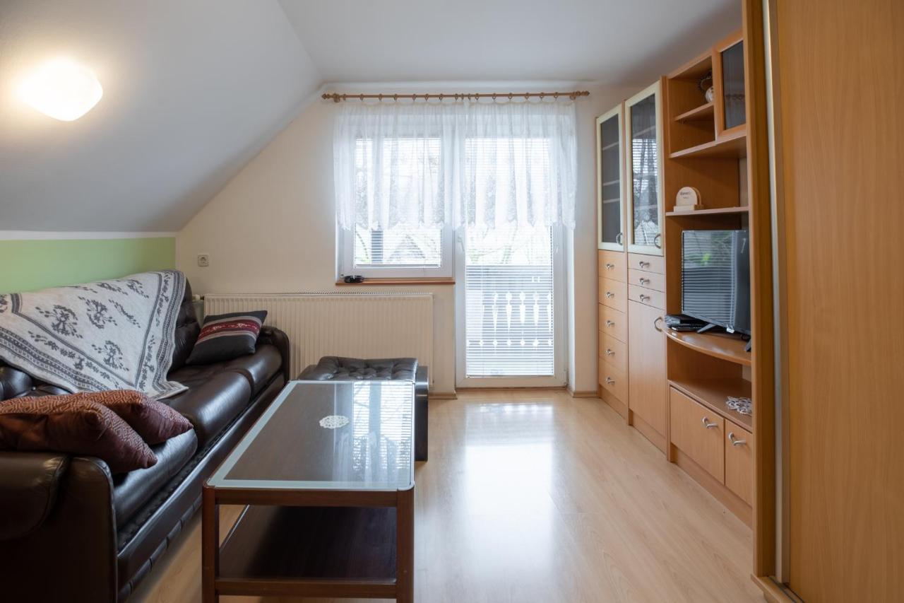 Apartma Kosnik Perunika Bohinj Bagian luar foto