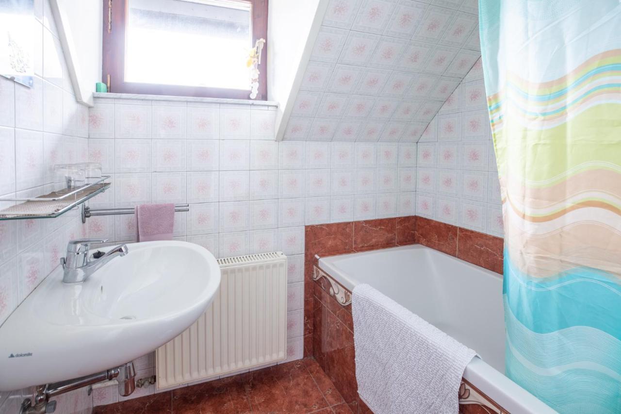 Apartma Kosnik Perunika Bohinj Bagian luar foto