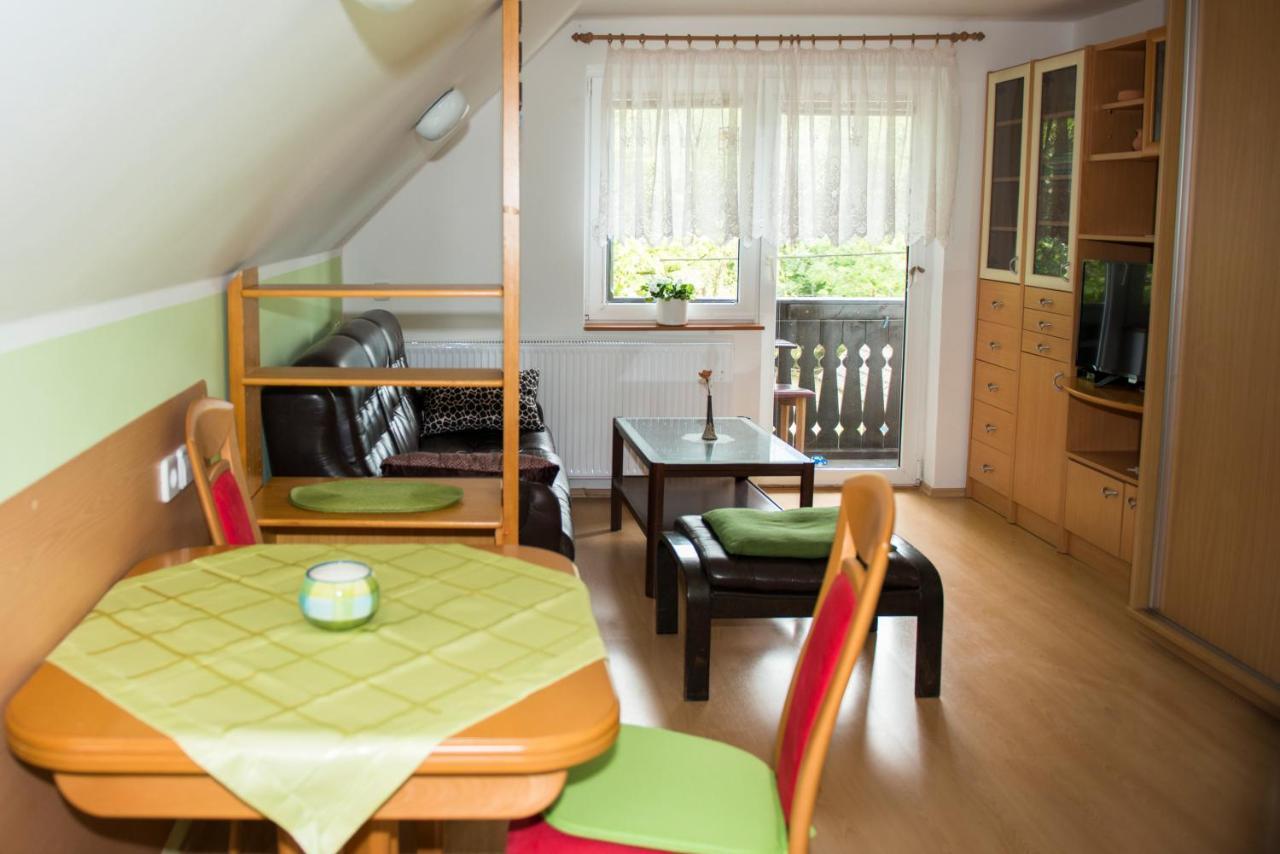 Apartma Kosnik Perunika Bohinj Bagian luar foto